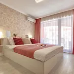 Luxury Center In Grand Karavel Apartman *