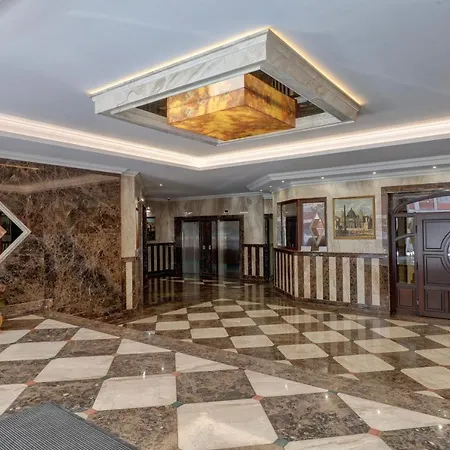 Luxury Center In Grand Karavel Apartman *