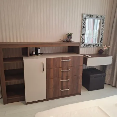 شقة Luxury Center In Grand Karavel فارنا