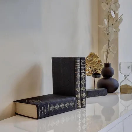 Luxury Center In Grand Karavel Apartament