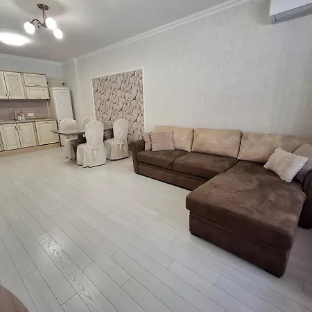 Luxury Center In Grand Karavel Apartament