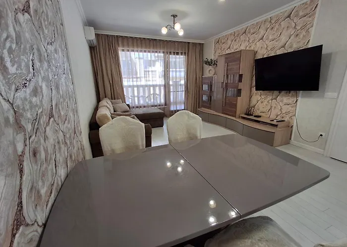 Luxury Center In Grand Karavel Апартаменты